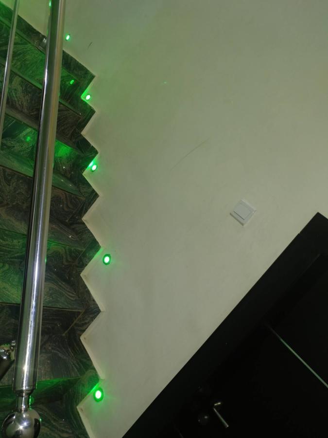 Appleville Suites Ikeja Exterior photo